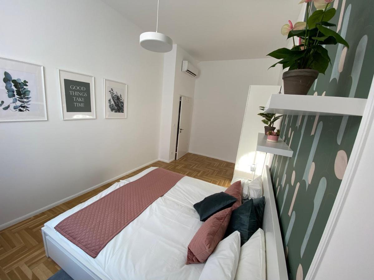 Birdie 3-Bdr Apartment Budapeste Exterior foto