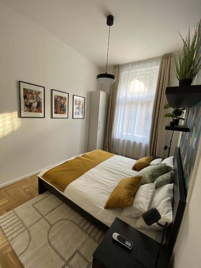 Birdie 3-Bdr Apartment Budapeste Exterior foto