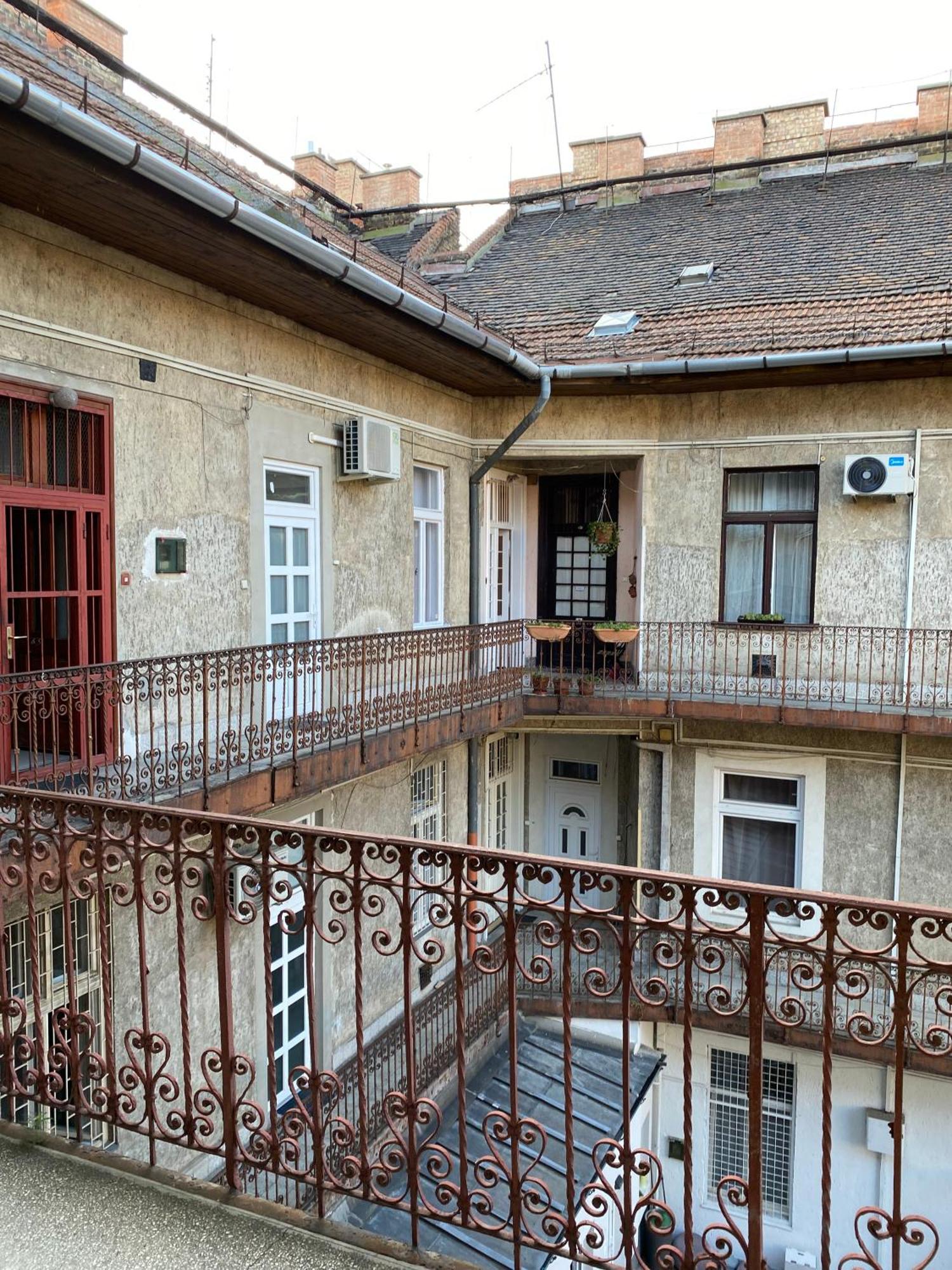 Birdie 3-Bdr Apartment Budapeste Exterior foto